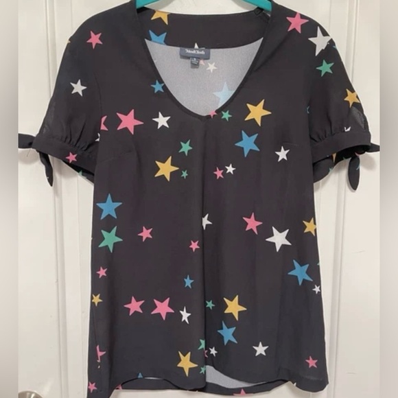 ModCloth Black Star Print Tie‑Sleeve Blouse V‑Neck Whimsical Celestial Top‎ Sz S - Picture 2 of 9